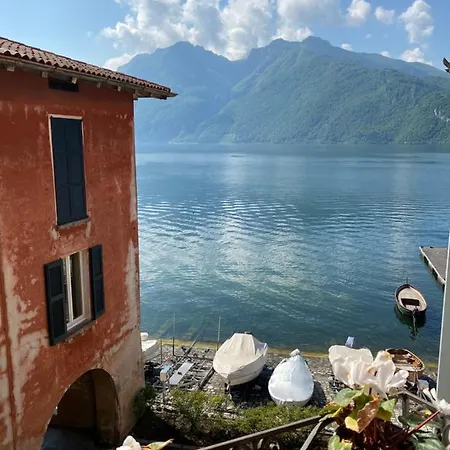 Apartment Alexa House Front