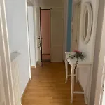 Alexa House Front Apartament Mandello del Lario
