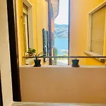 Alexa House Front Apartament *